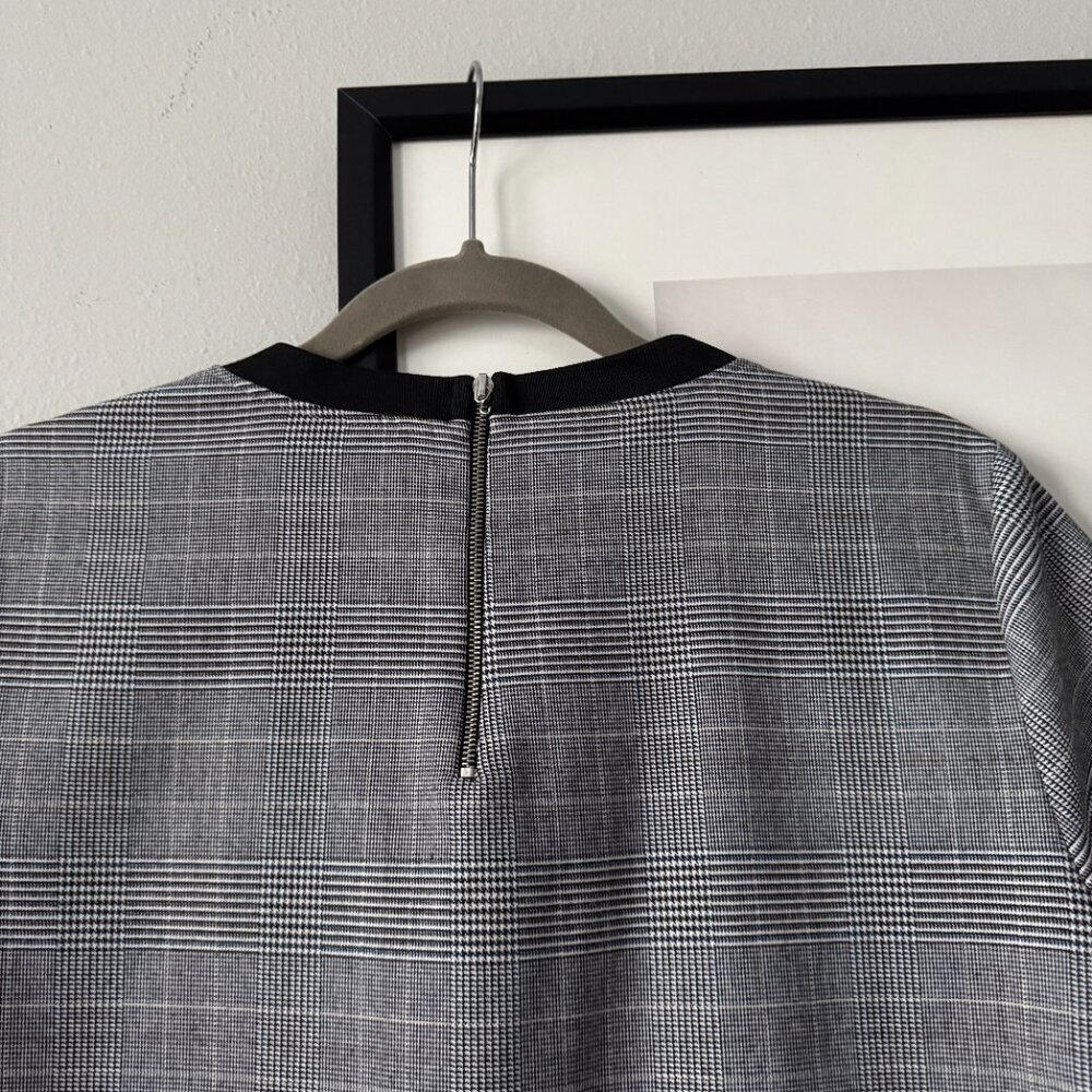 Zara | EUC Plaid Houndstooth Short Sleeve T-Shirt Blouse in Gray/Black Large - Picture 9 of 10